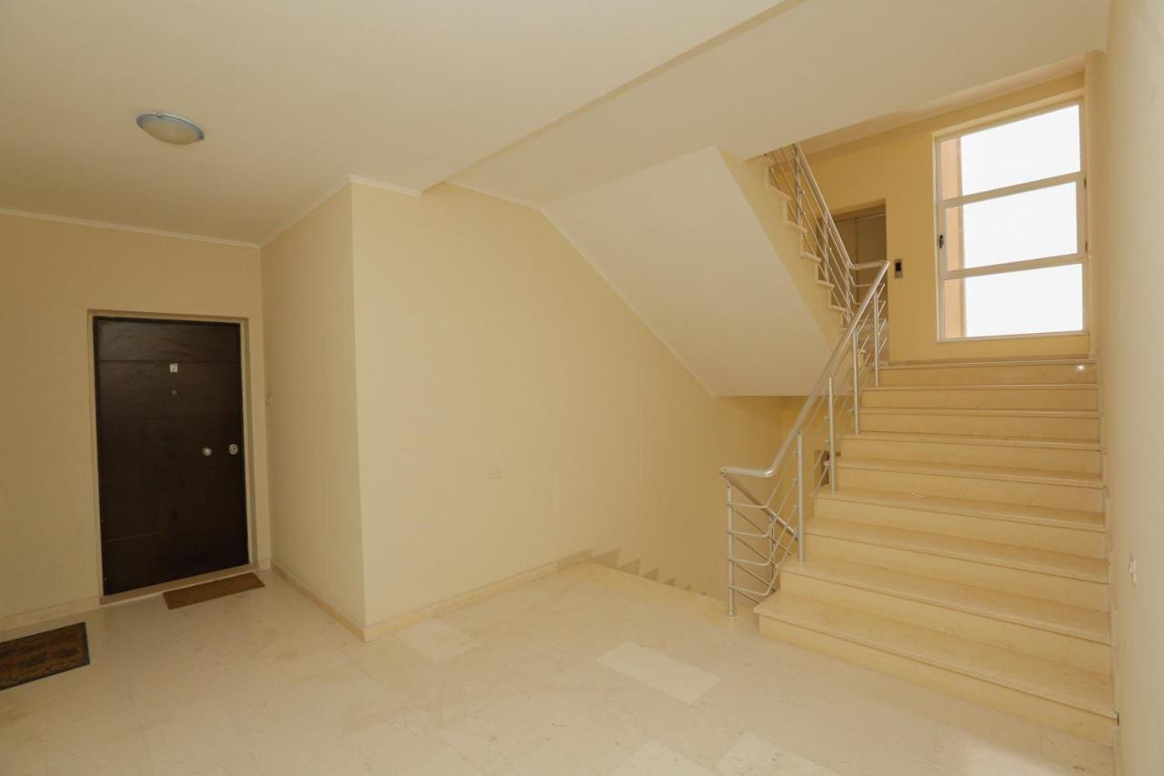 Apartment Голем Екстериор снимка