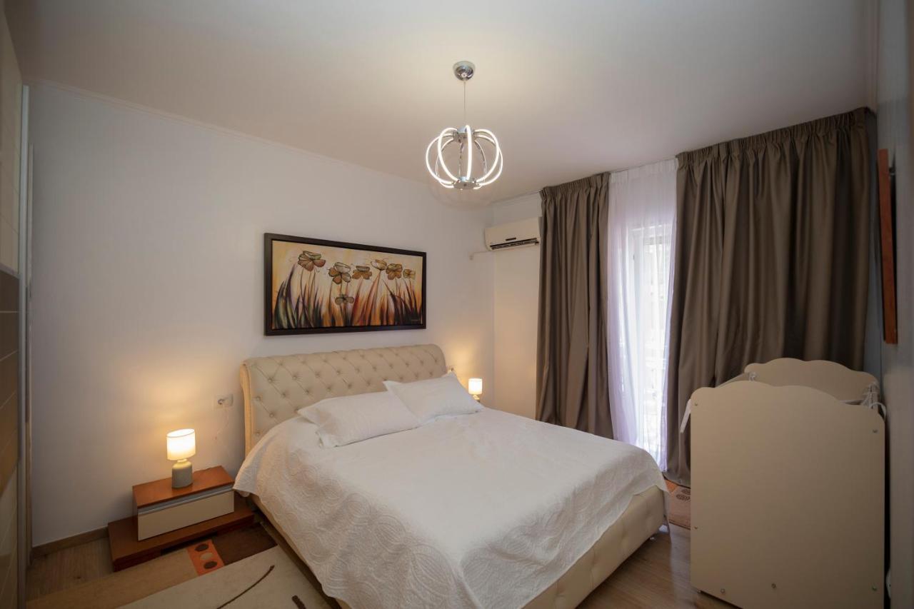 Apartment Голем Екстериор снимка